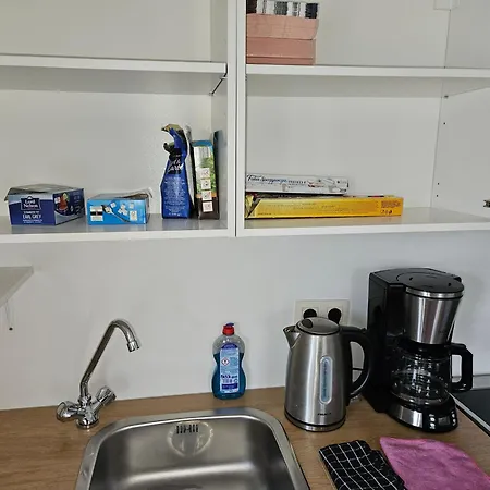 Camping In Rodt Mit Gemeinschaftsbad Und Küche St. Vith